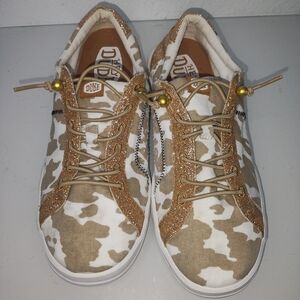 Hey Dude Tan and White Flats